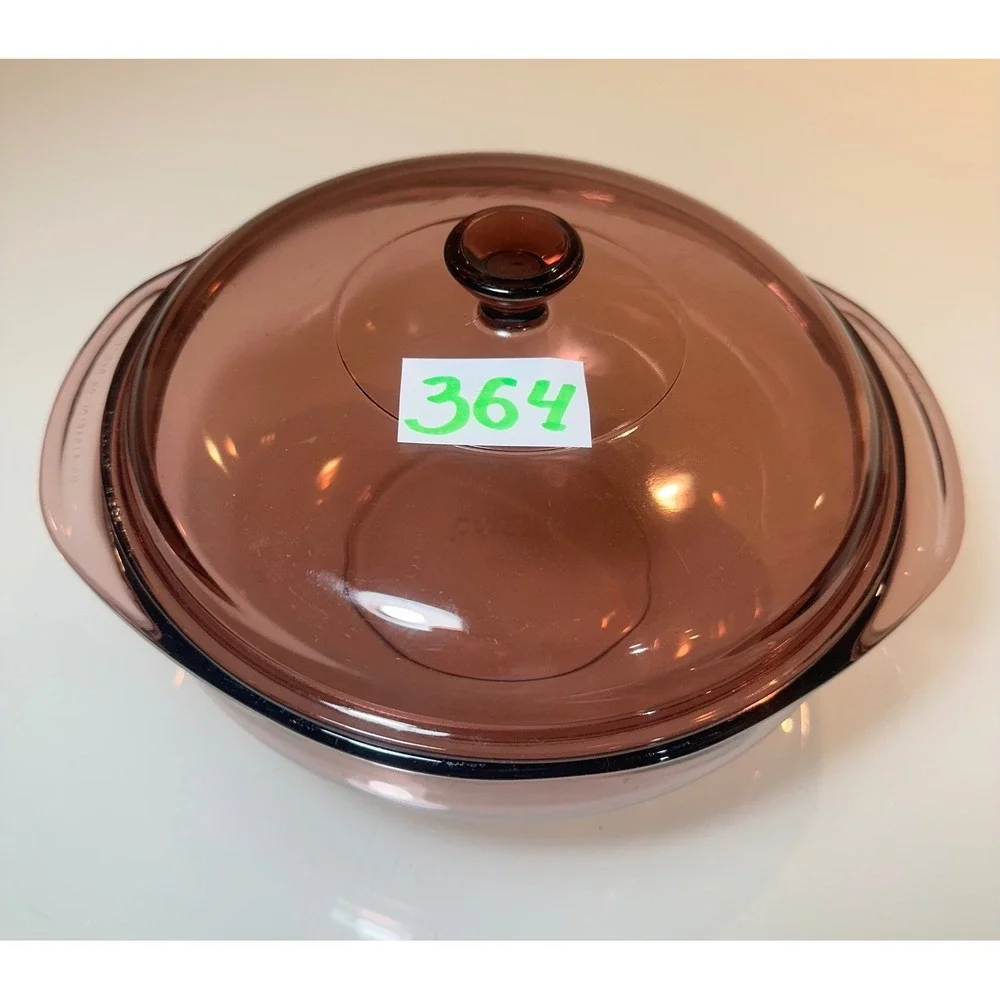 Vintage Pyrex Cranberry Glass 2 Quart Casserole Dish with Lid 209-2L Round 2L